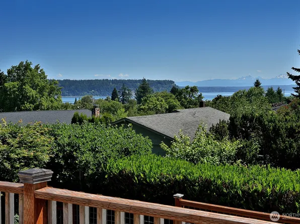 424 Island View Lane, Langley, WA 98260