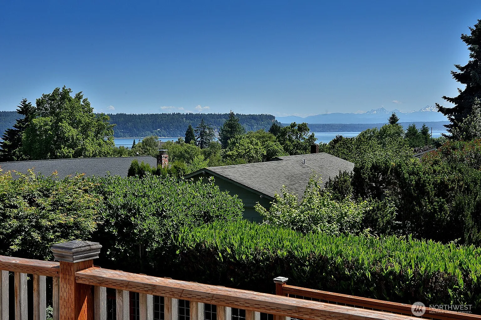 424 Island View Lane photo 1