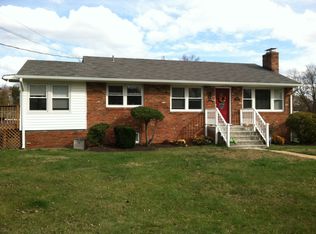 8401 Leaf Rd, Alexandria, VA 22309