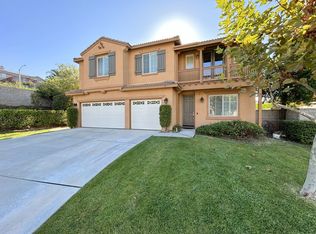 6913 Clear Spring Ct, Highland, CA 92346