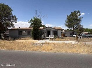 770 Hummingbird Dr, Las Cruces, NM 88007