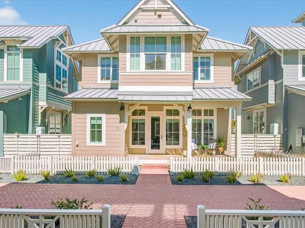 131 Sabal Ln, Port Aransas, TX 78373