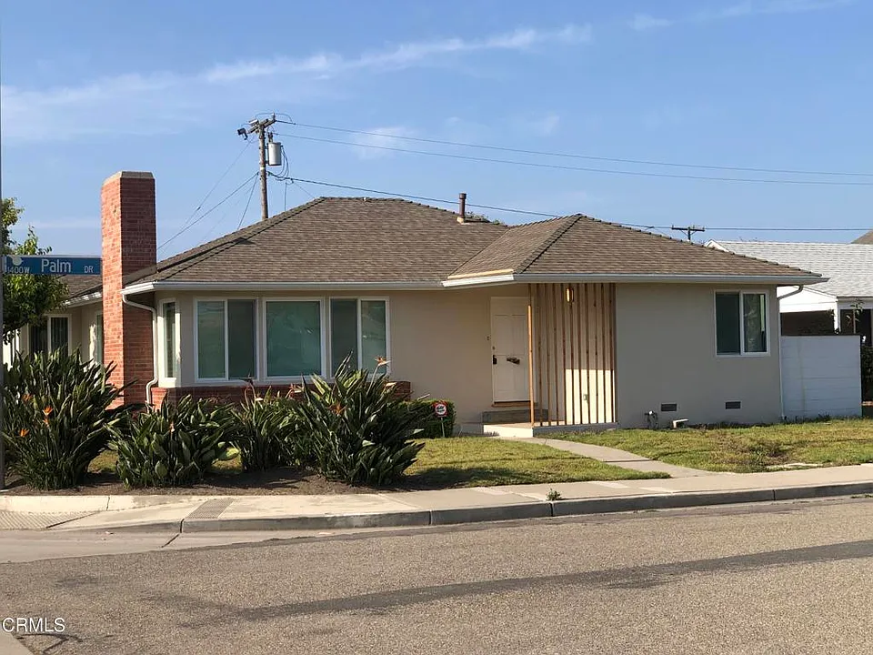 1447 Palm Dr