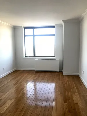 Rented by Takashi Yoneta, LREB | media 26