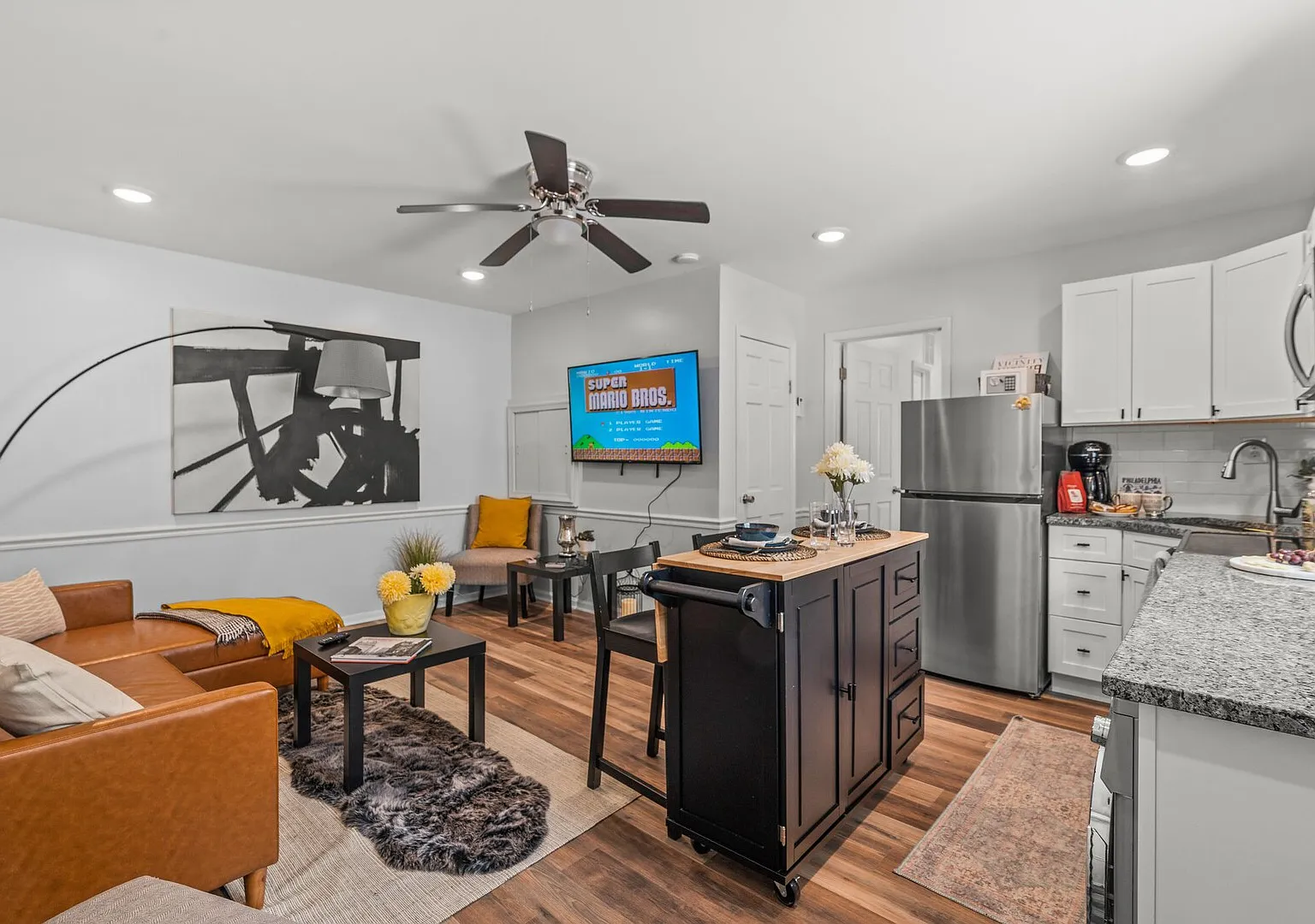 East Passyunk Trendy Apartment — Photo 2
