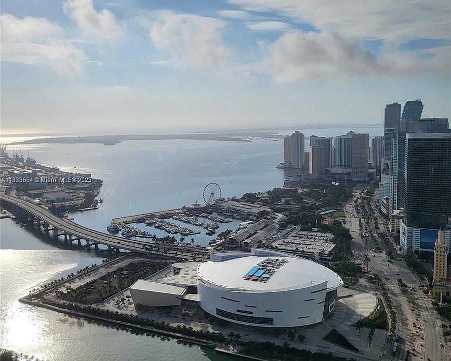 1st image of 1100 Biscayne Blvd Unit 6305