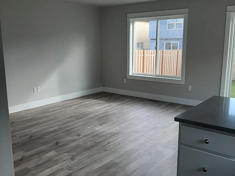 7118 SE Fern Ave — Photo 10