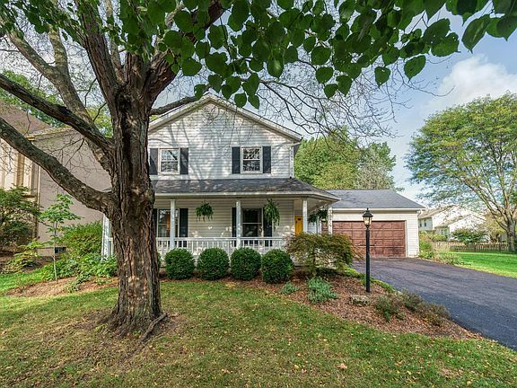 2nd image of 3974 Saddlehorn Dr