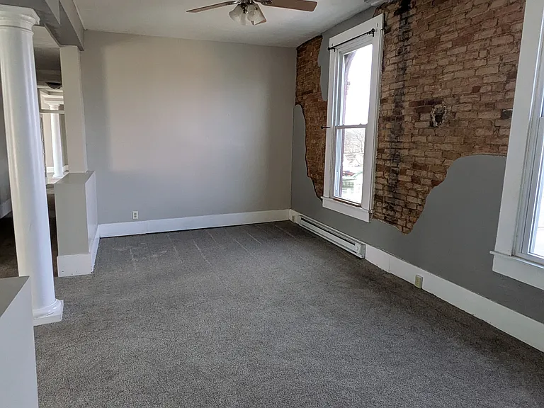 5 W Sandusky St #E — Photo 12