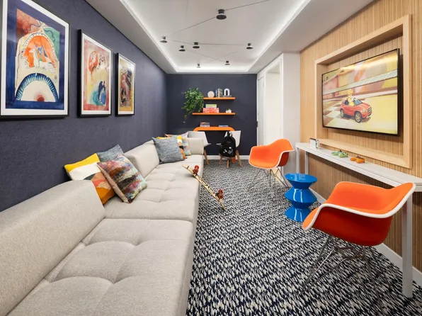 393 West End Avenue image 16 of 18