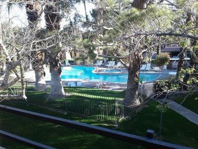 2800 N Los Felices Cir #200, Palm Springs, CA, 92262