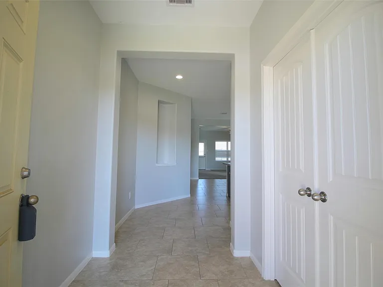 3410 McDonough Way — Photo 3