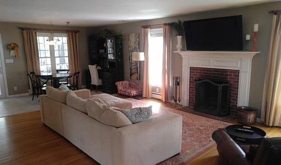 2nd image of 15 Grist Mill Ln
