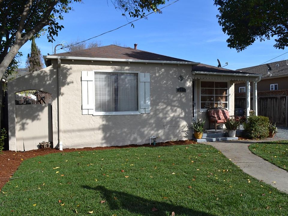 2nd image of 200 Millar Ave