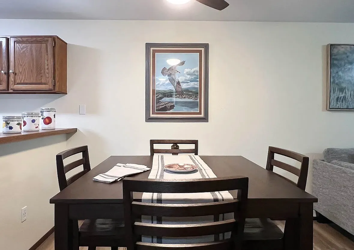 2 bed, $1,600 — Photo 1