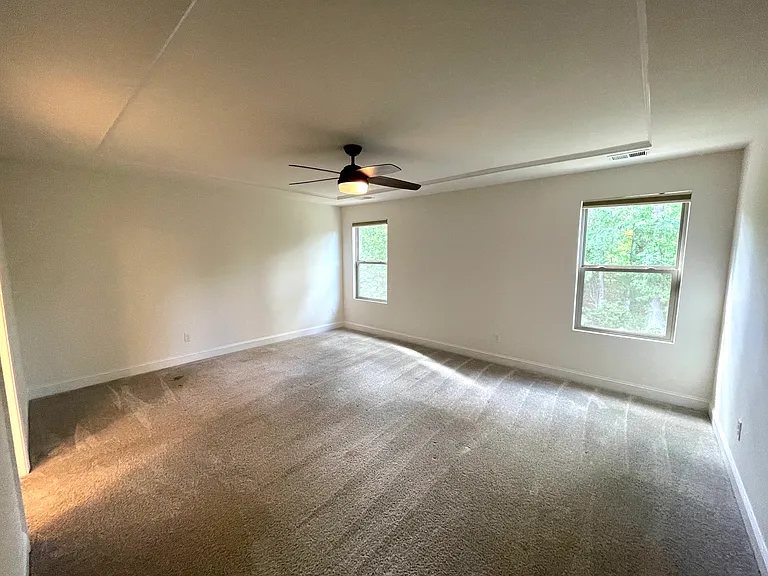 15614 Coventry Court Ln — Photo 25
