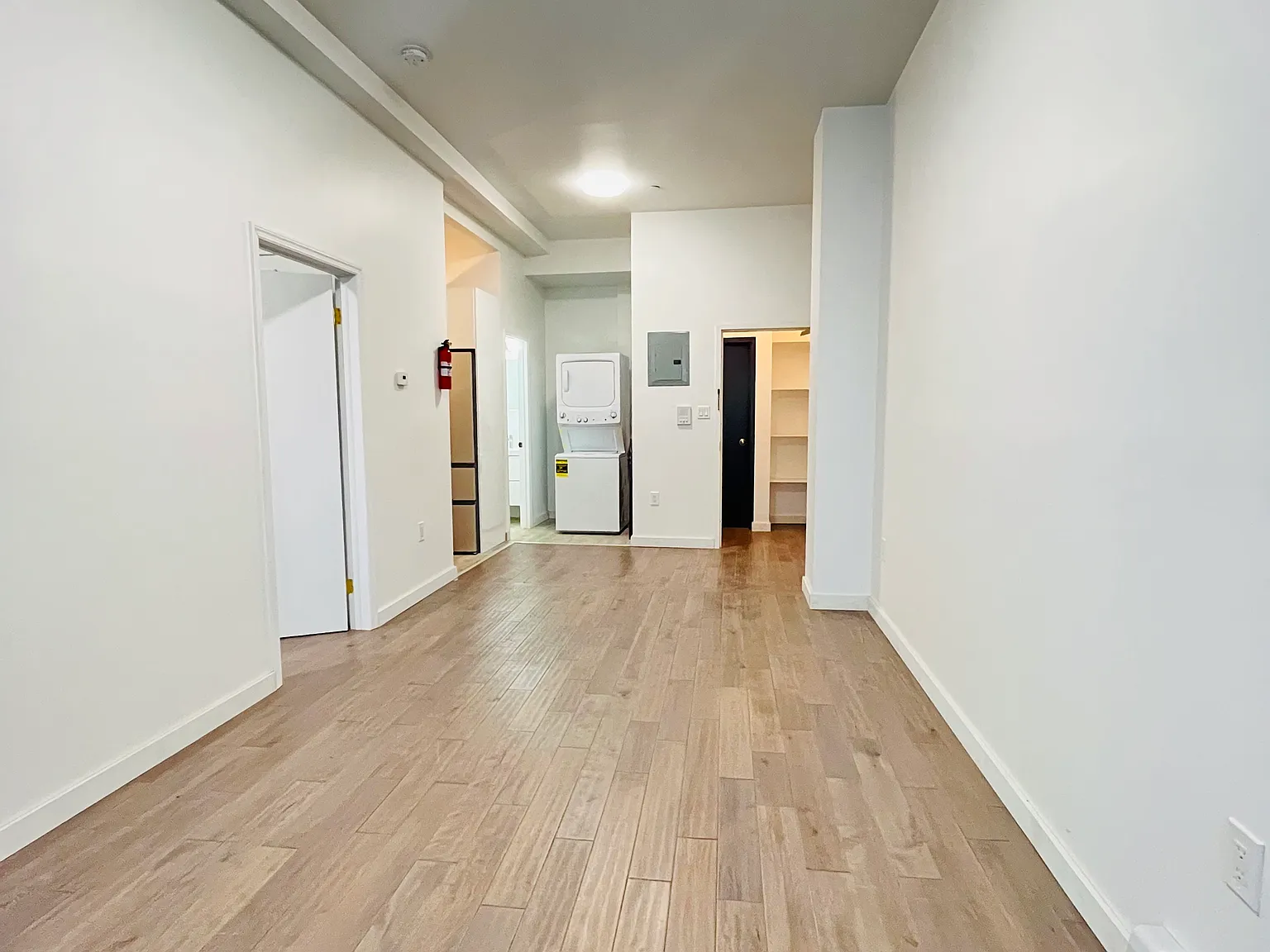 685 Saint Mark's Avenue — Photo 4