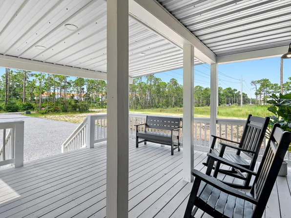 133 Hewett Lodge Rd, Pt Washington, FL 32459