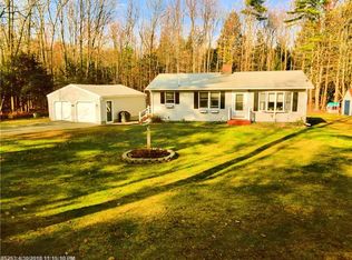 10 Hickory Ln, Gorham, ME 04038