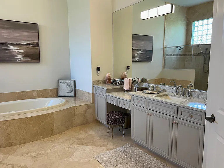 182 Rosalia Ct — Photo 10