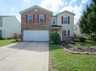 10155 Holly Berry Cir, Fishers, IN 46038
