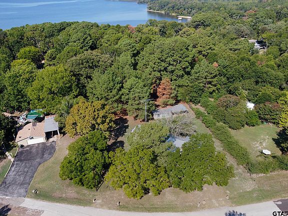 5th image of 2568 Oak Trail Shores Dr