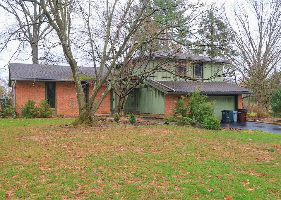 1st image of 9856 Forestglen Dr