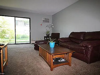 1025 Smetana Rd #2 — Photo 15