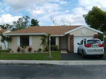 1st image of 530 Green River Ln