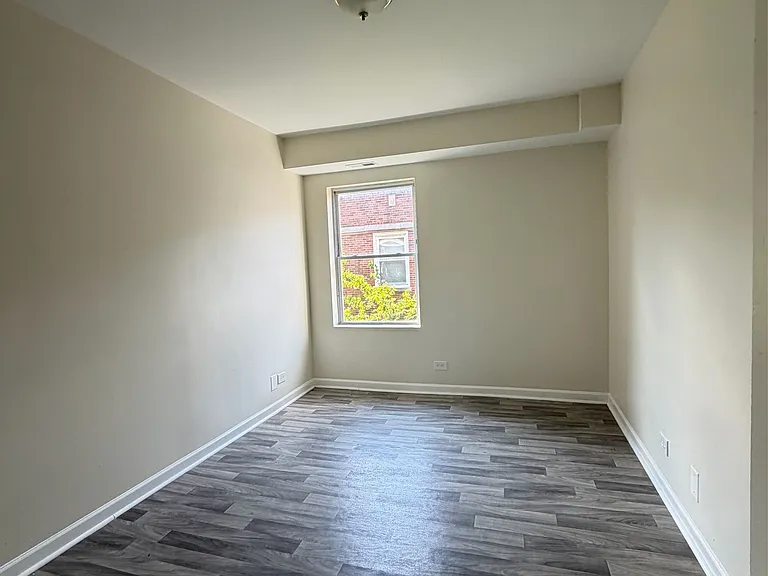 9120 S Dauphin Ave #3E — Photo 6
