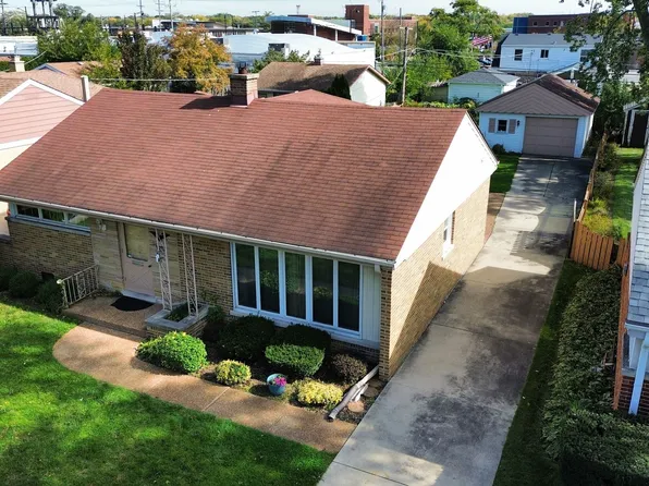7933 N Neva Ave, Niles, IL 60714