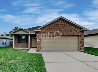 2324 Shady Tree Ln, Conroe, TX 77301