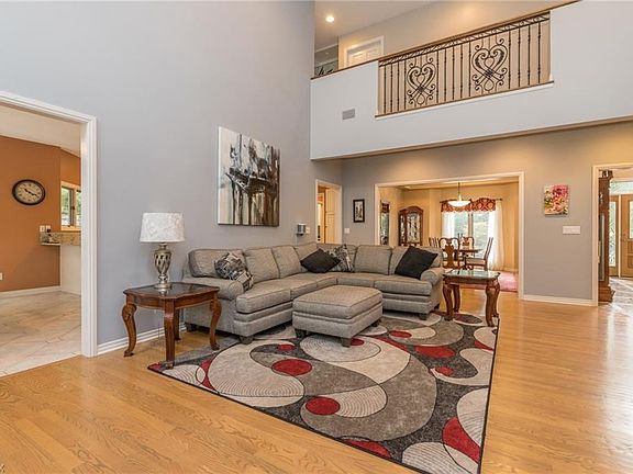 2 Story great room open to dining room and kitchen!
