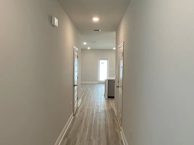 5718 Stellarjay St — Photo 2
