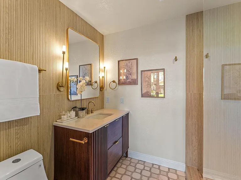 44350 Michigan Ct — Photo 27