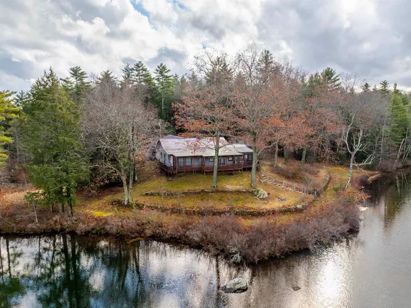 62 Pond View Drive, Barnstead, NH 03218