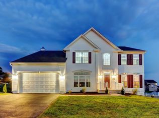 19 Firmin Way, Hanover, PA 17331