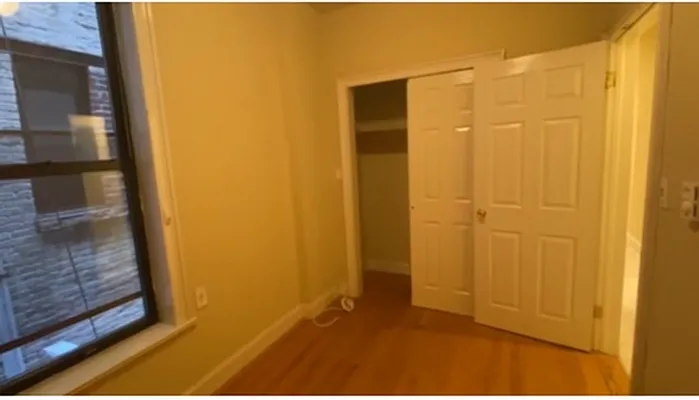 Rented by Manhattan Dwelling Corporation | media 11