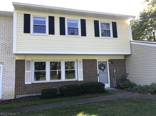 2083 Carlile Dr #127, Uniontown, OH 44685