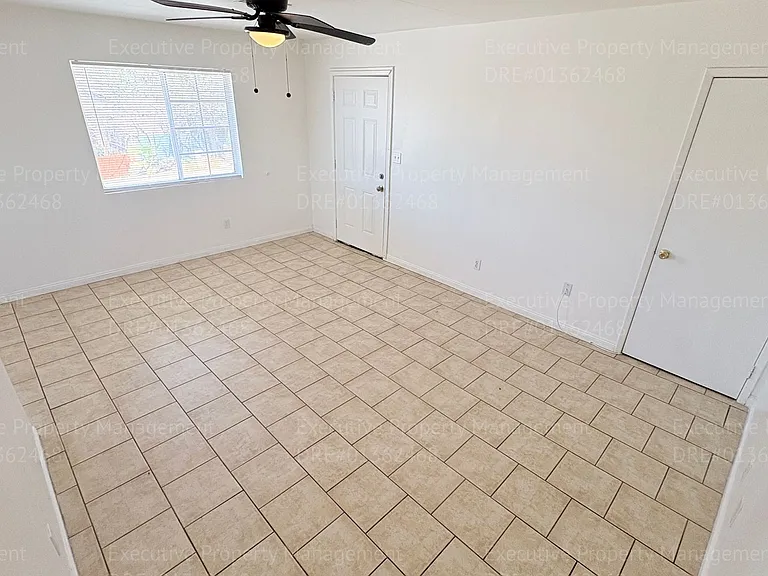 1303 Bernard St. — Photo 8