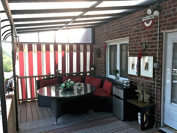 3rd image of 6735 Eliot Ave #2