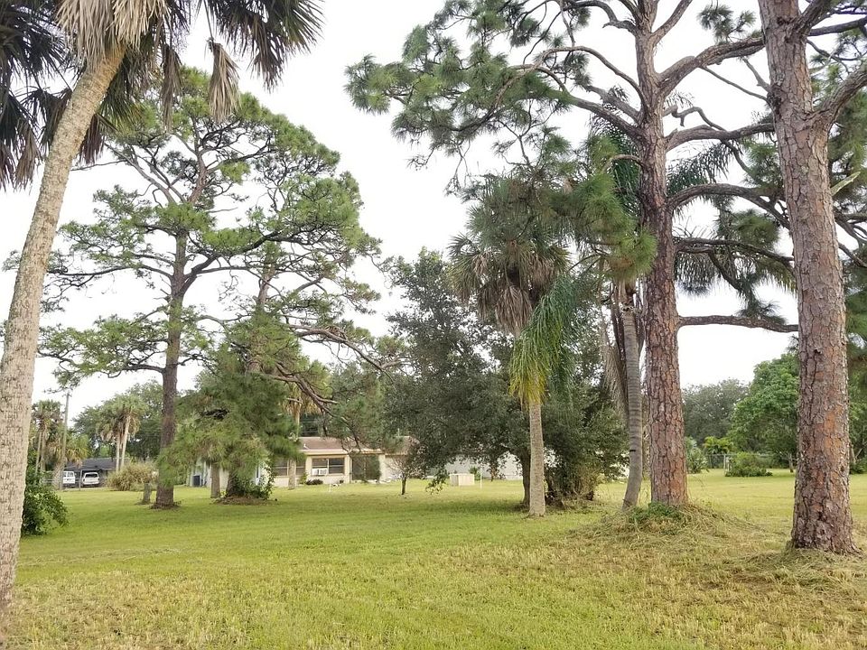 1st image of 0 Iroquois Avenue