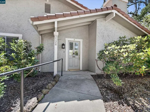 3126 Terra Granada Dr APT 2, Walnut Creek, CA 94595