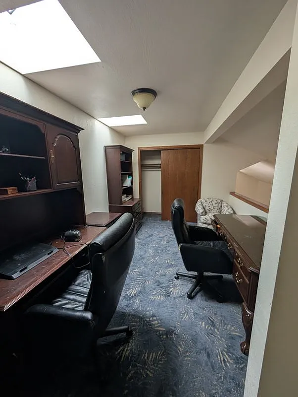 2 bed, 2.0 bath, 1600 sqft, $2,200 — Photo 3