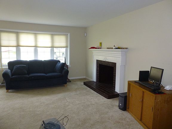 Living Room & Fireplace