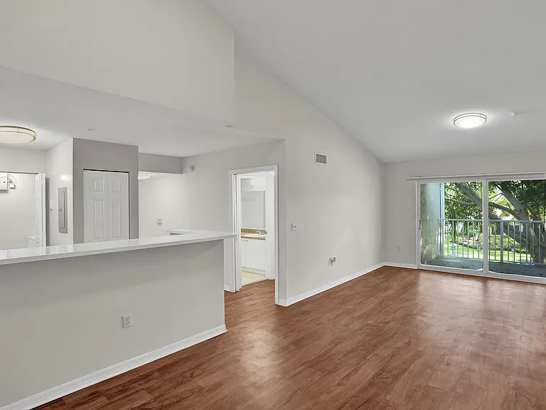 Devonaire HC LLC — Photo 34