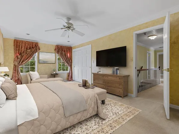3012 Golden Hind Rd, Chesapeake, VA 23321