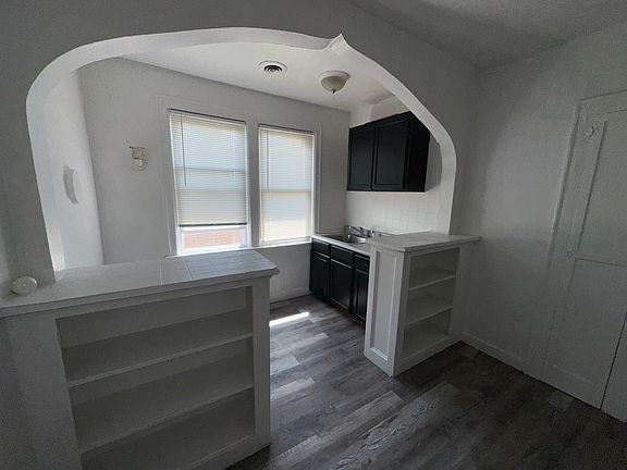 4th image of 5049 Coplin St #3