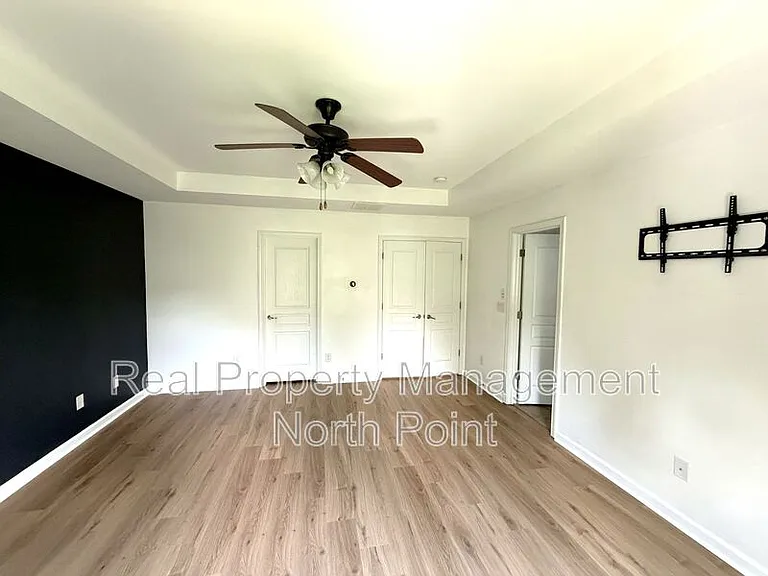 2160 Crestridge Trl — Photo 17