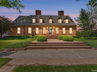 17440 Midway Ave, Allen Park, MI 48101